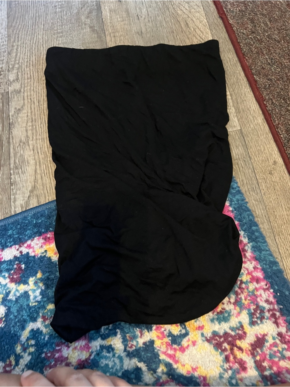 Bcbgmaxarzia skirt size small